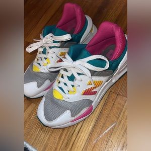 Brand new women’s 997 new balance